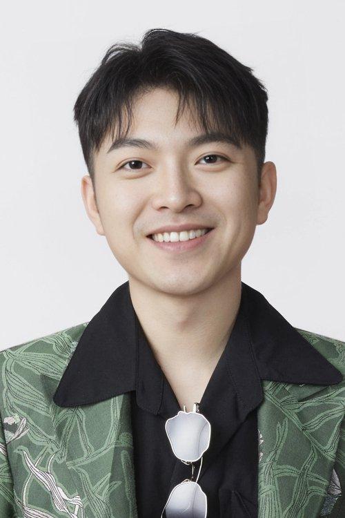 Zhou Tienan fotoğrafı