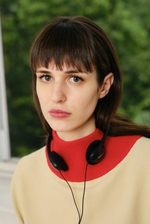 Madeline Quinn fotoğrafı