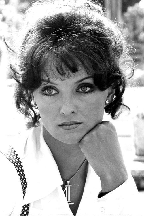 Femi Benussi fotoğrafı