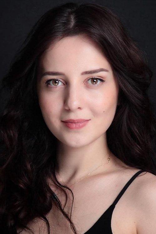 Tuğba Tutuğ fotoğrafı