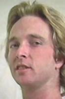 Steve Powers fotoğrafı