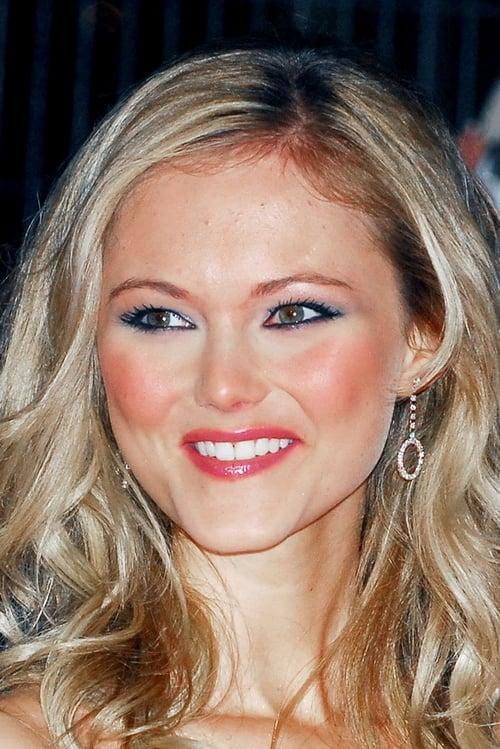 Jayne Wisener fotoğrafı