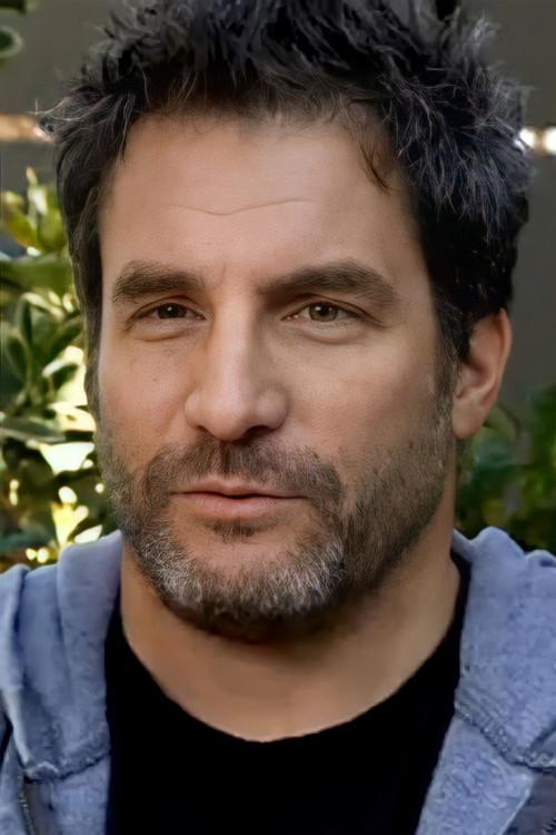 Adam Davidson fotoğrafı