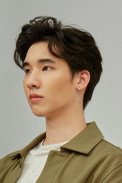 Mew Pittinun Jariyavilaskul fotoğrafı