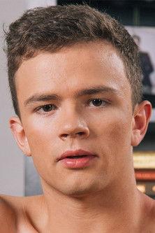 Logan Cross fotoğrafı