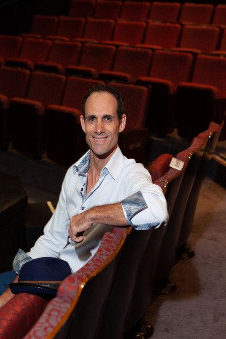 Stuart Halusz fotoğrafı