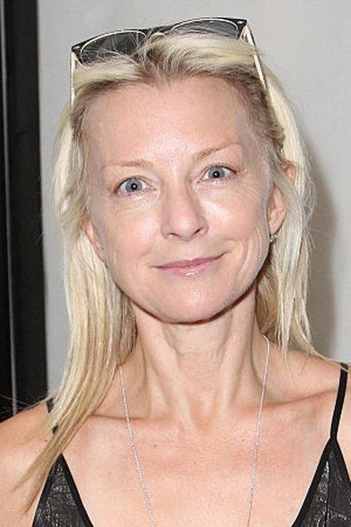 Kim Restell fotoğrafı