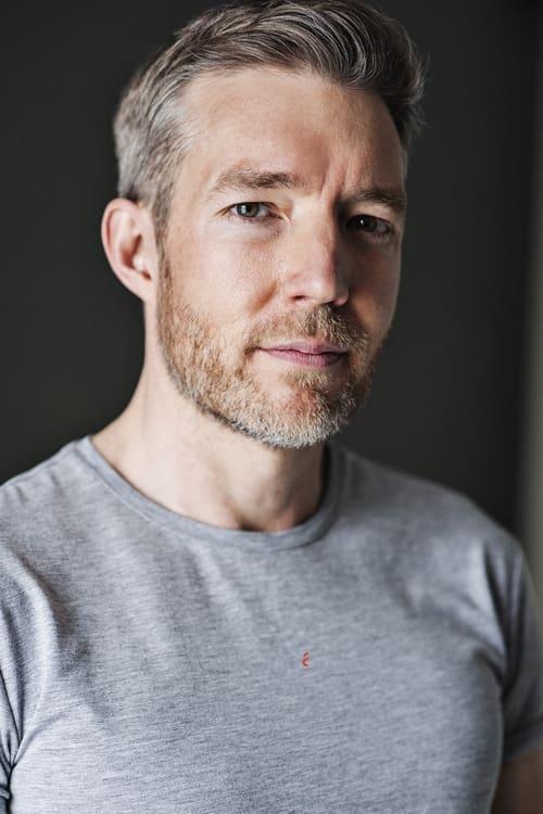 Geoffrey Newland fotoğrafı