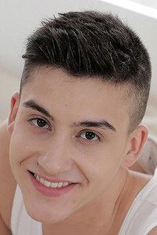 Mike Cole fotoğrafı