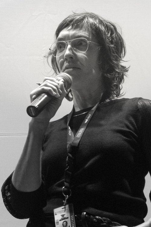 Deborah Stratman fotoğrafı