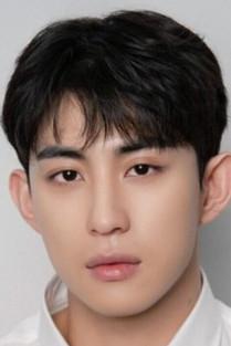 Lee Tae-hyeong fotoğrafı