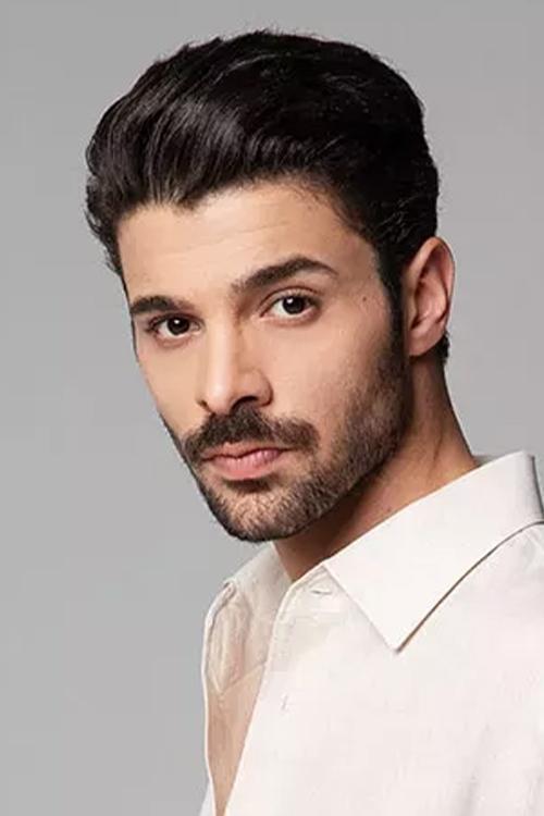 Halit Özgür Sarı fotoğrafı