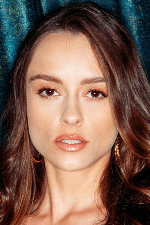 Lily Glee fotoğrafı