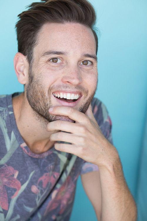 Sean McBride fotoğrafı