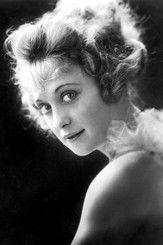 Jackie Saunders fotoğrafı