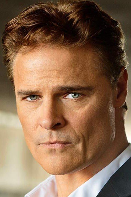 Dylan Neal fotoğrafı