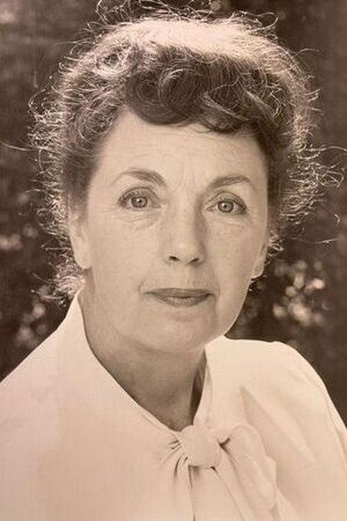 Helen Kleeb fotoğrafı