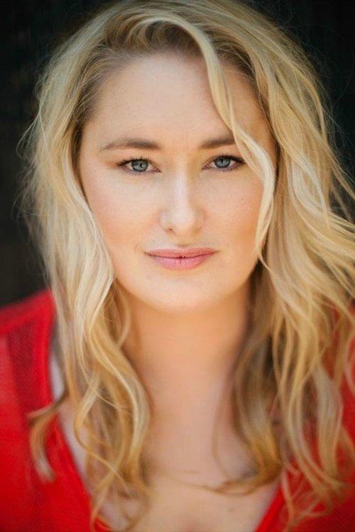 Luci Hare fotoğrafı