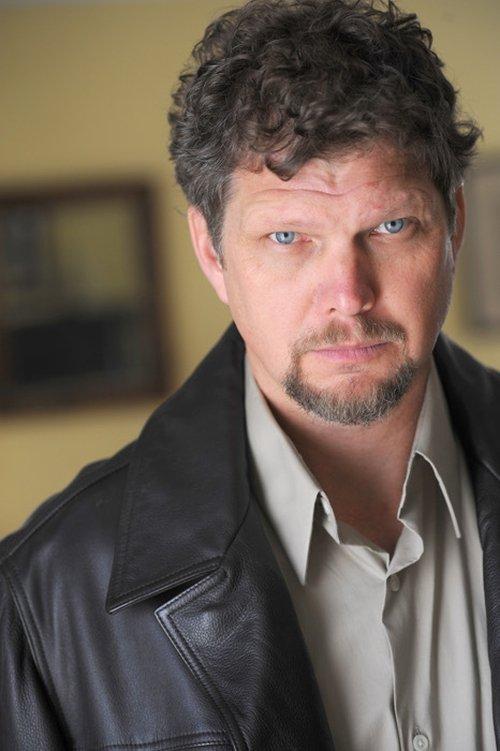 Clay Wilcox fotoğrafı