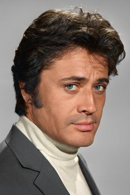 Cüneyt Arkın fotoğrafı