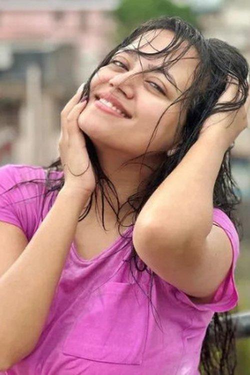 Ahona Dutta fotoğrafı