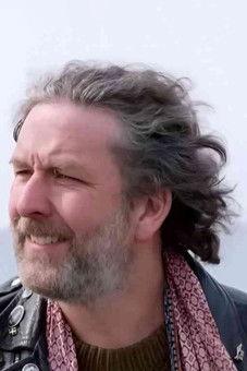 Sam Lovegrove fotoğrafı