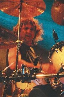 Owen Hale fotoğrafı