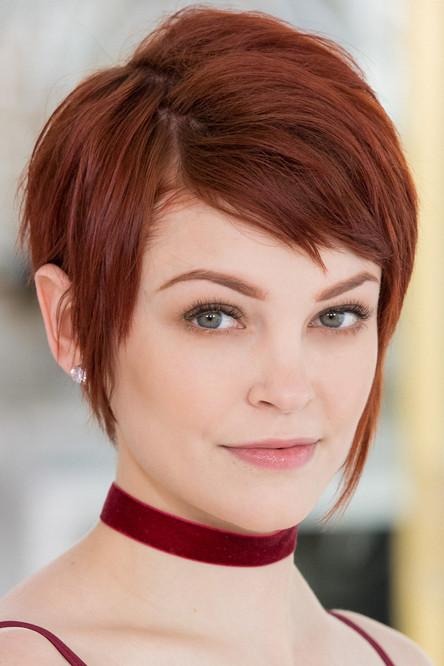 Bree Daniels fotoğrafı