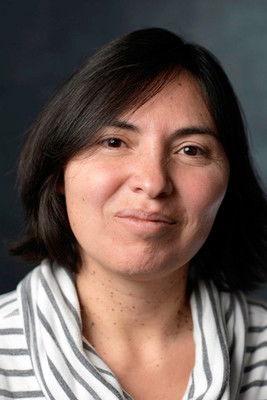 Alejandra Matus fotoğrafı