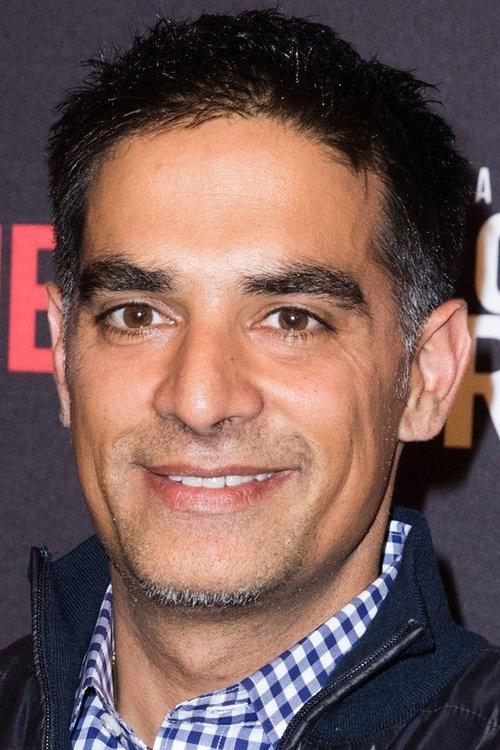 Gotham Chopra fotoğrafı