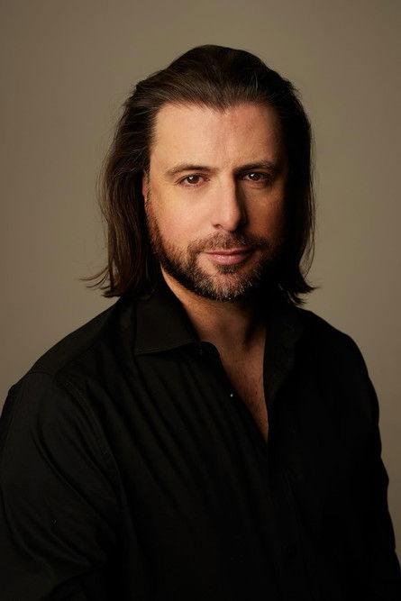 Carl Finnegan fotoğrafı