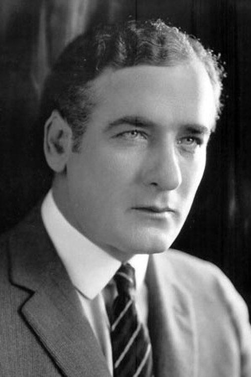 Tom Santschi fotoğrafı