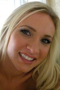 Addison Cain fotoğrafı