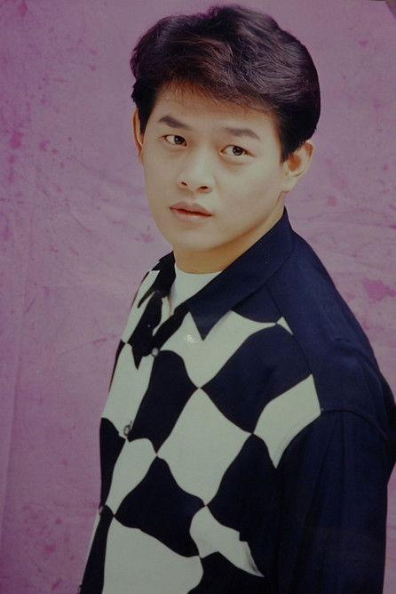 Chin Shih-Erh fotoğrafı