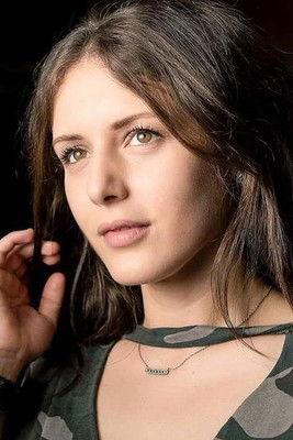 Manal Amine fotoğrafı