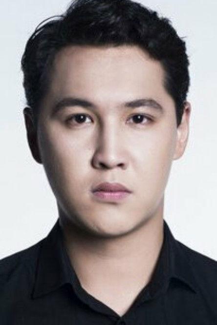 Sharip Serik fotoğrafı