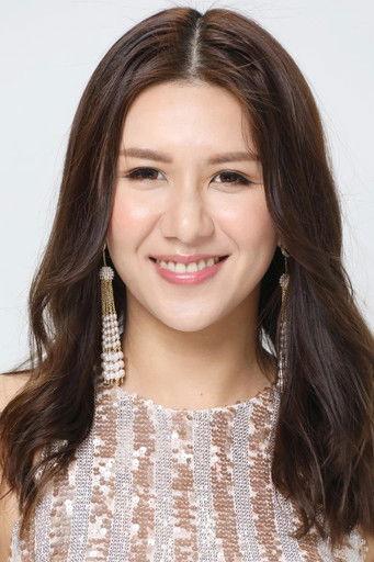 Chloe Nguyen fotoğrafı