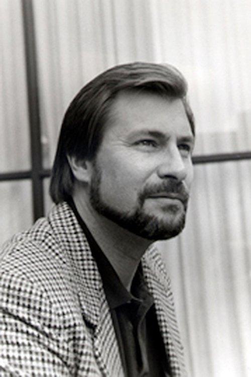 Richard Vernon fotoğrafı