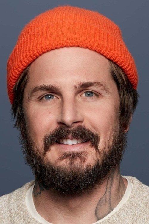 Nic Smal fotoğrafı