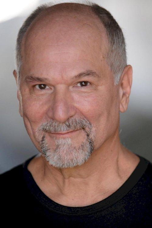 John Kapelos fotoğrafı
