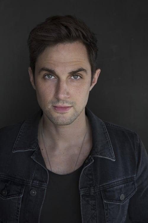 Andrew J. West fotoğrafı