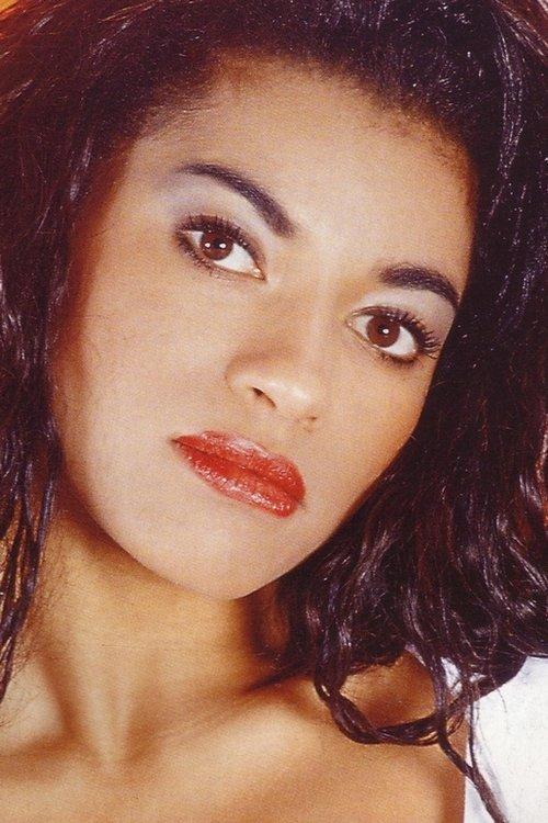 Julia Channel fotoğrafı