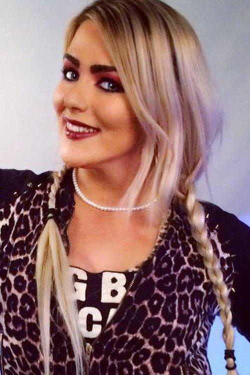 Session Moth Martina fotoğrafı