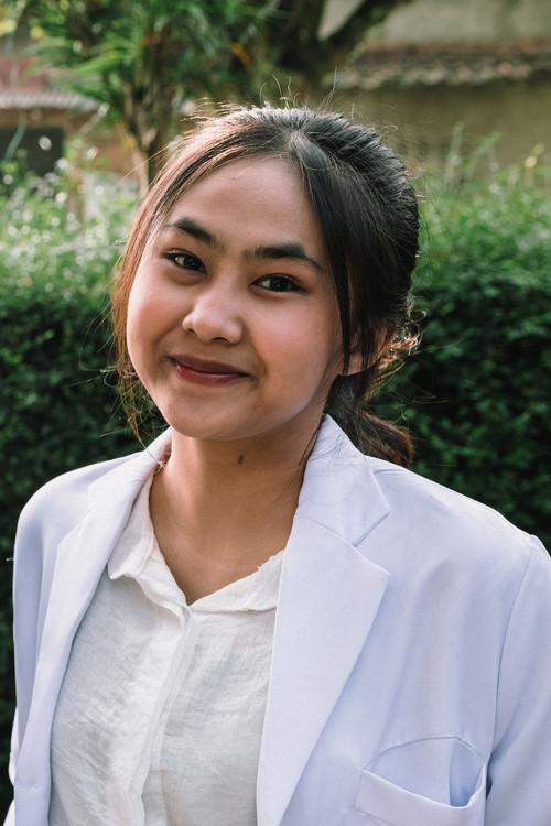 Putri Aprillia fotoğrafı