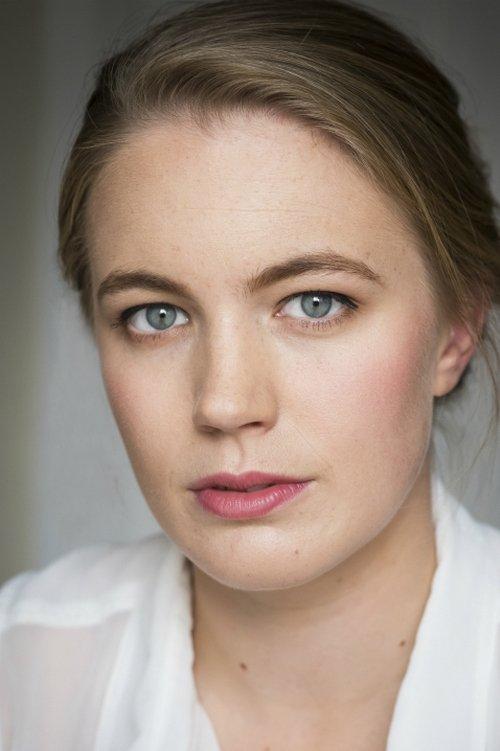 Anthea Hill fotoğrafı