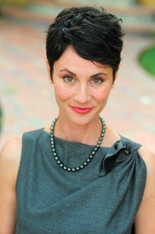 Beth Malone fotoğrafı