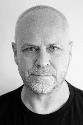 Mark Blake fotoğrafı