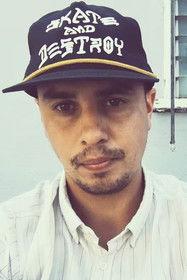 L. Gustavo Cooper fotoğrafı