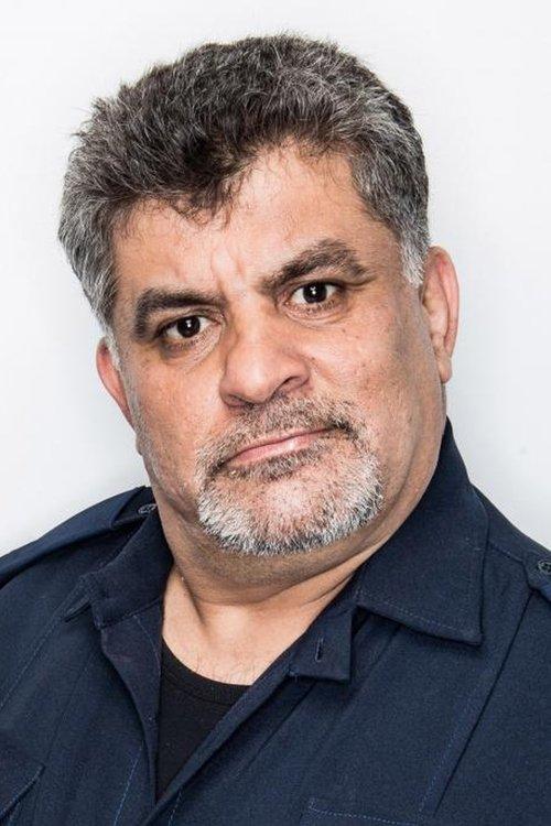 Yigal Adika fotoğrafı