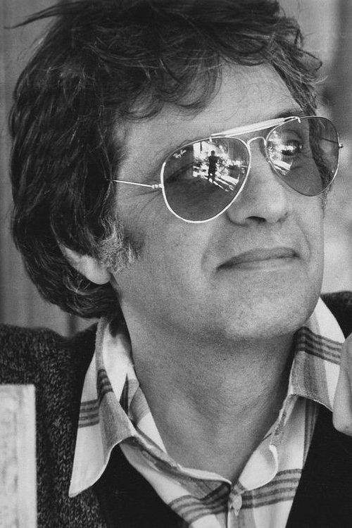 Nikos Nikolaidis fotoğrafı